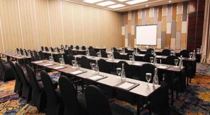 The Arista Hotel Palembang Ngoại thất bức ảnh